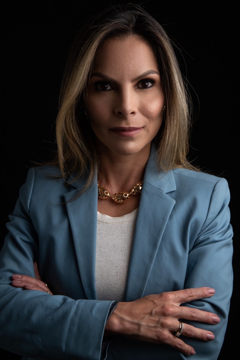 Dra. Moara França Krüger, advogada responsável pela MFK Advocacia